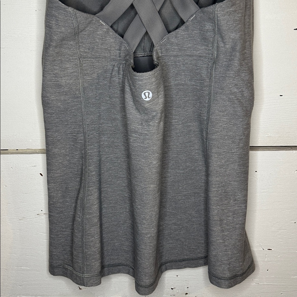 Lululemon Enhearten Tank Top Size 8 - Picture 5 of 10